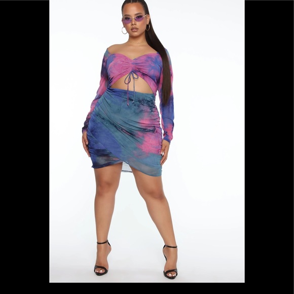 ⭐️Host Pick⭐️ FashionNova Tie Dye Mini Dress *Brand New* - Picture 2 of 5